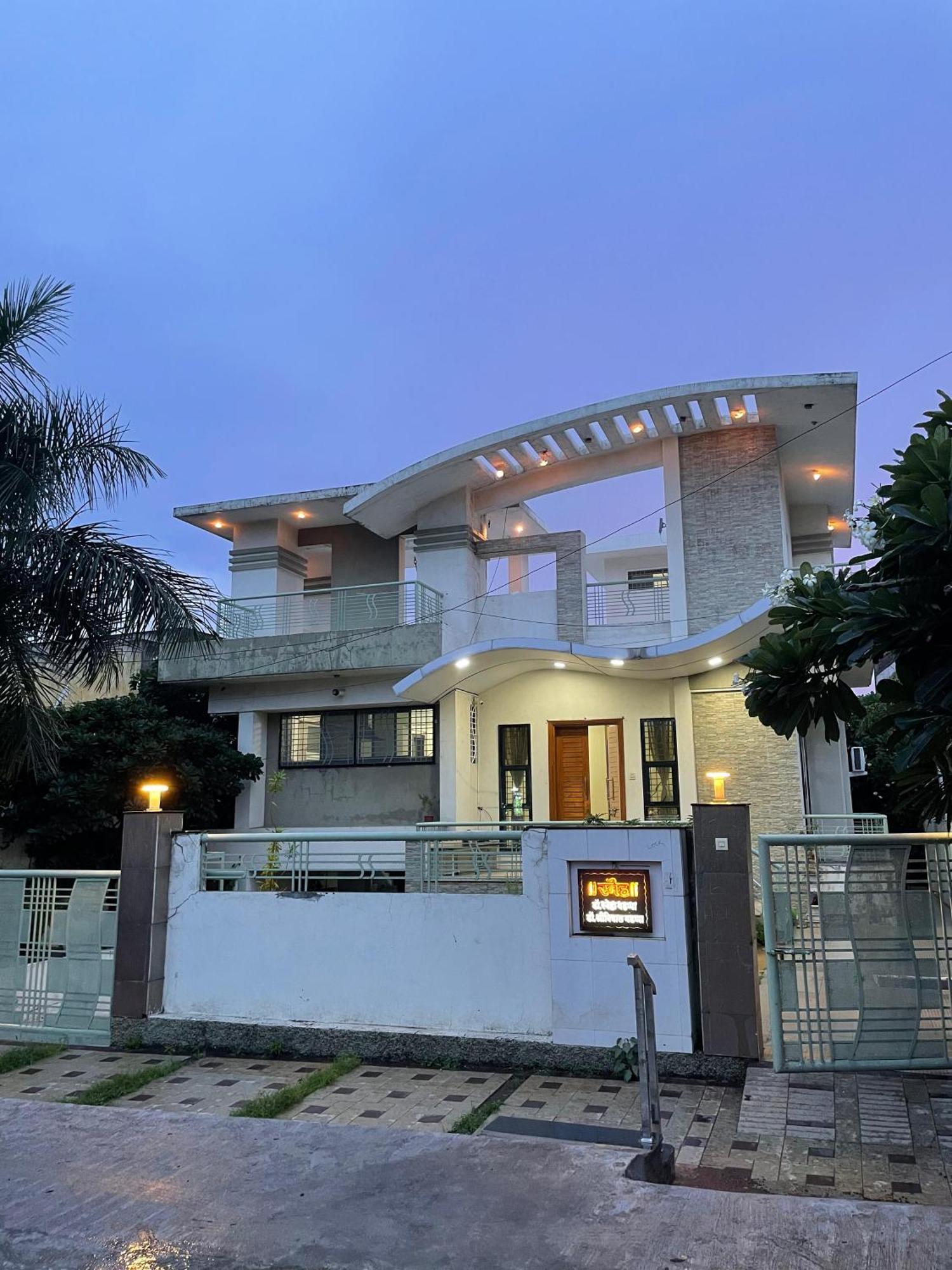 Private & Elegant 3Bhk Villa, Hillside Hideaway, 10 Mins From Mh Bus Stand Aurangábád Kültér fotó